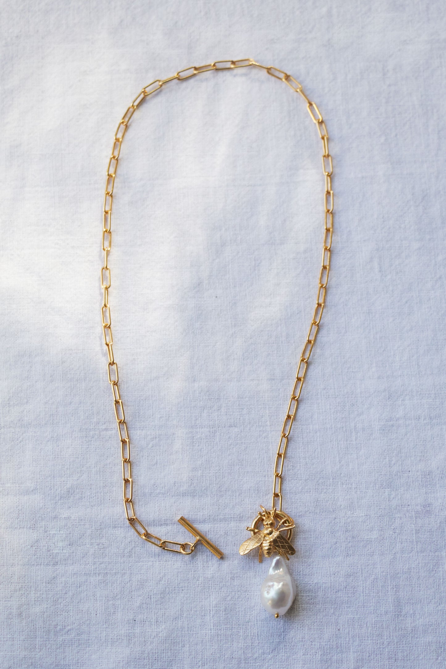 Bee T Baroque Pearl Necklace