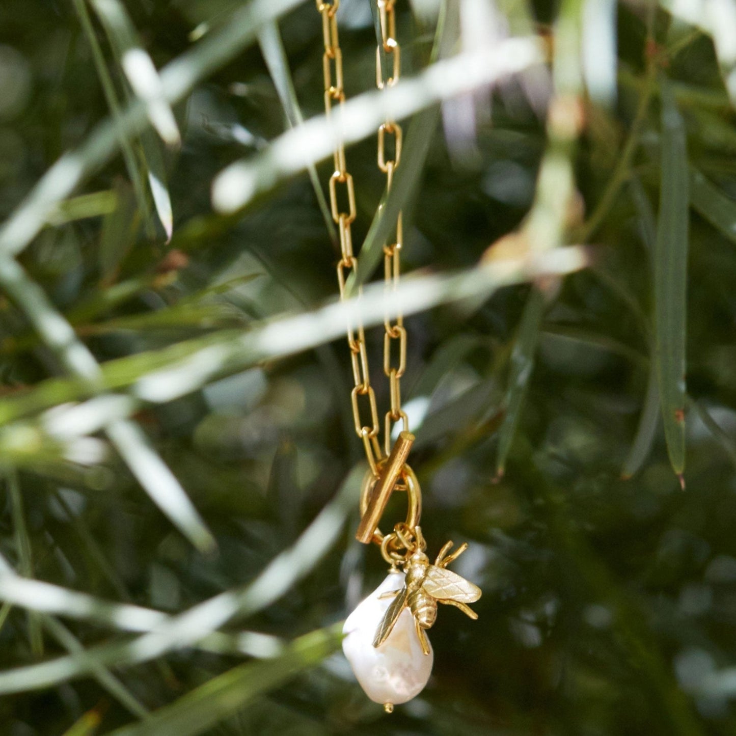 Bee T Baroque Pearl Necklace